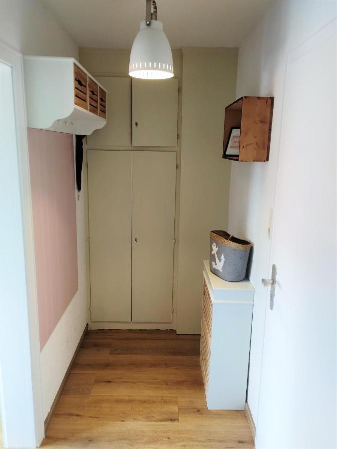 Ferienwohnung Alte Schule Ruhwarden Exterior foto